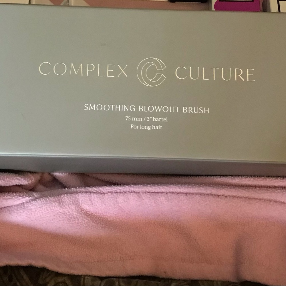 Complex Culture smoothing blowout brush NIB